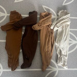 🧸Baby fooded pajamas bundle